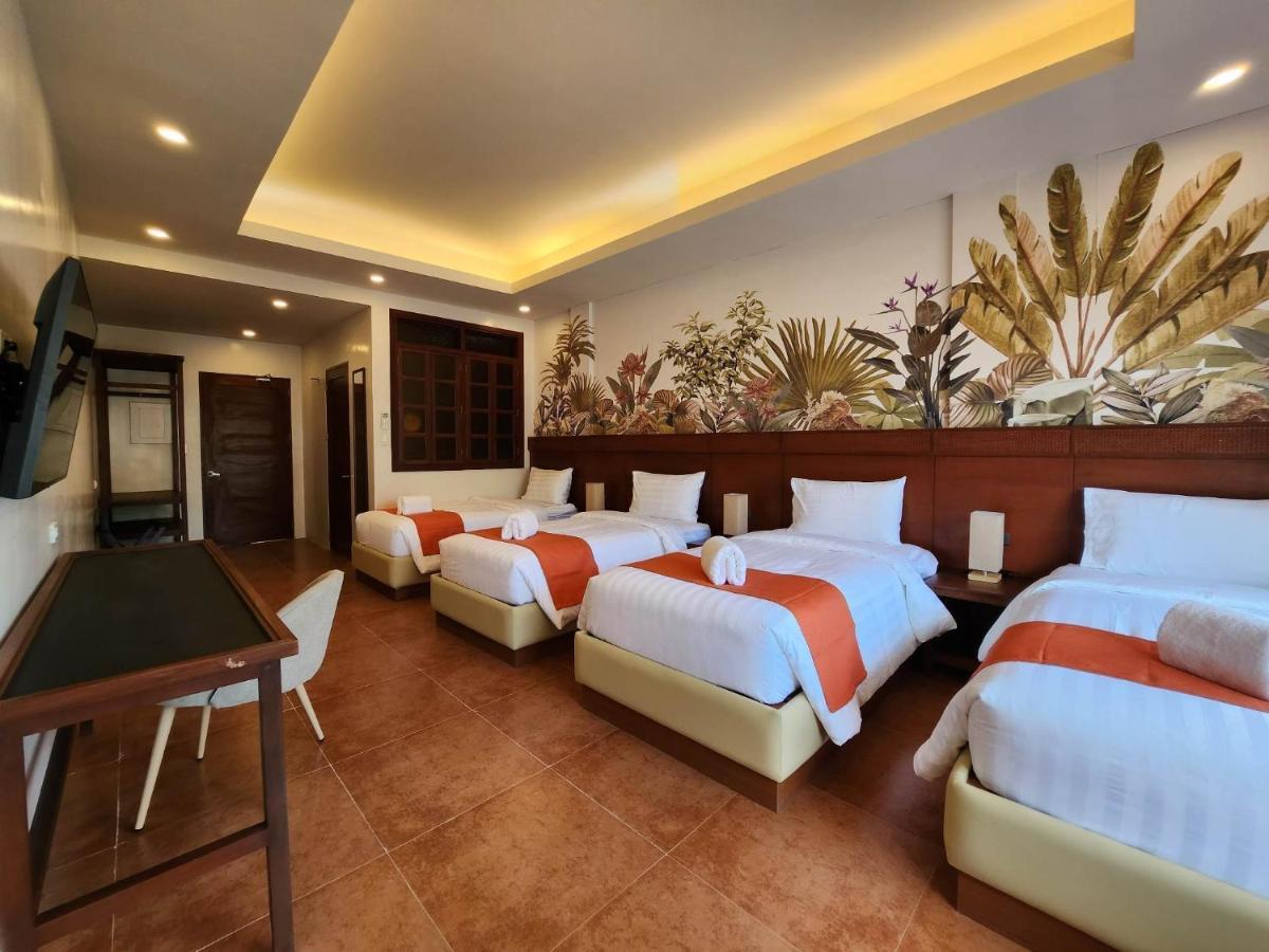 Costa Celine Beach Resort Kinablangan Esterno foto