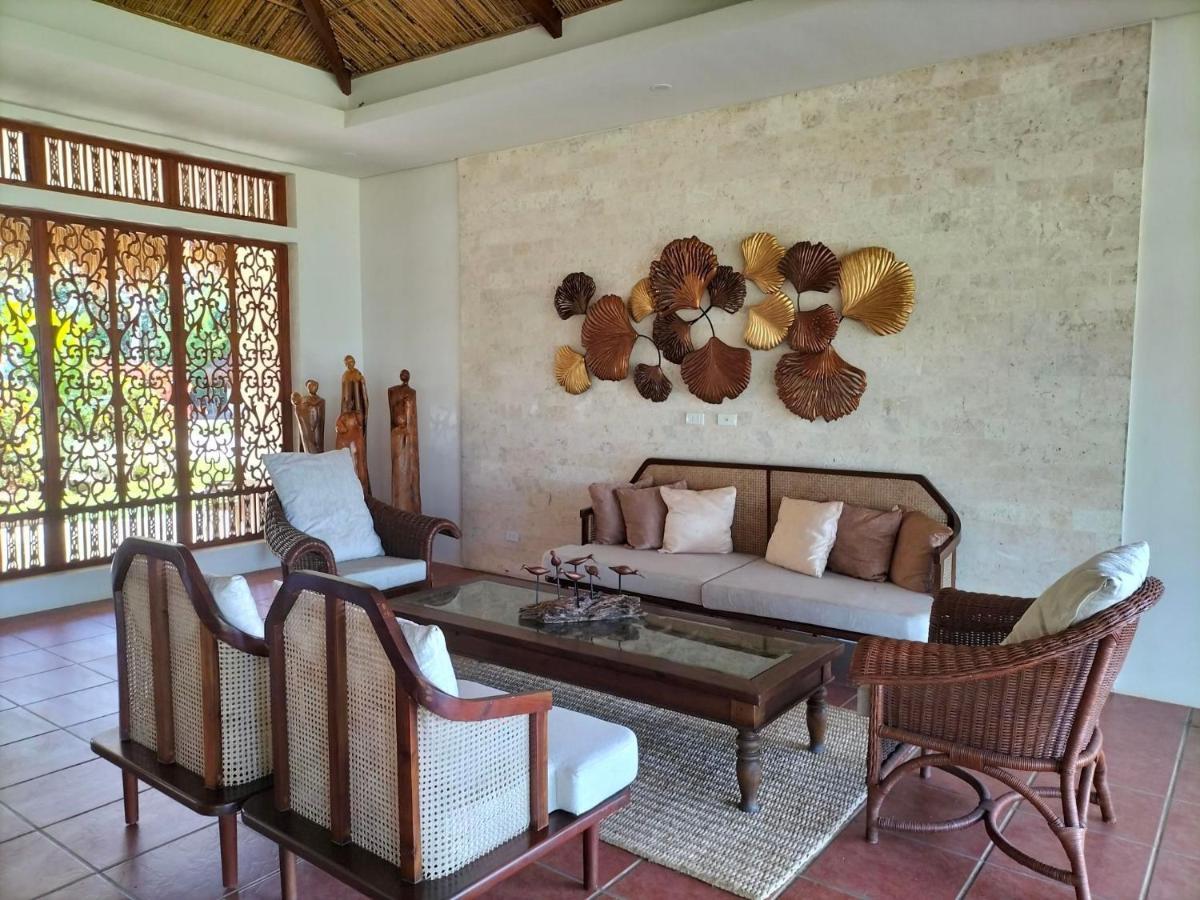 Costa Celine Beach Resort Kinablangan Esterno foto